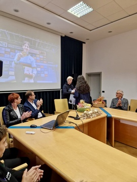 Sprejem kolesarke Nežke Libnik in KK Ravne (3)